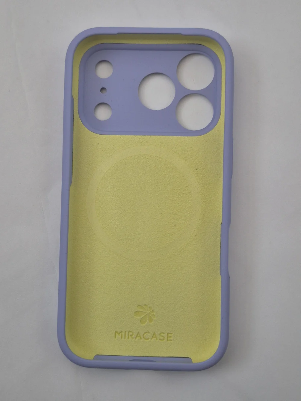 Iphone 17 PRO Lilac MagSafe-Compatible Silicone iPhone Case
